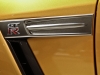 Nissan GT-R Or Usain bolt