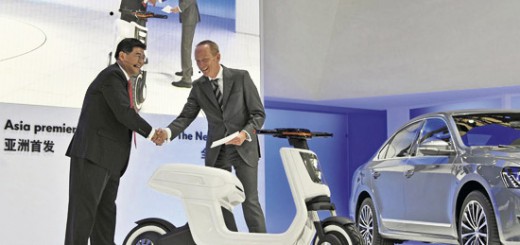 Une autonomie annoncée de 40km pour ce Volkswagen e-scooter.