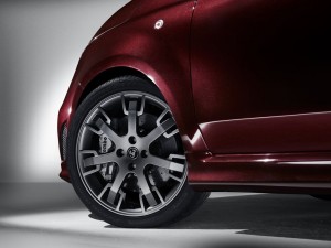 Jante neptune sur abarth 695 edizione