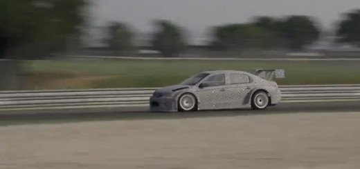La Citroën C-Elysée WTTC de Sébastien Loeb à l'essai