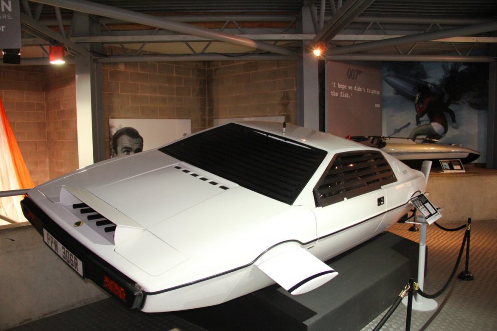 La Lotus Esprit sous-marine : la voiture de James Bond vendue à 650 000 euros