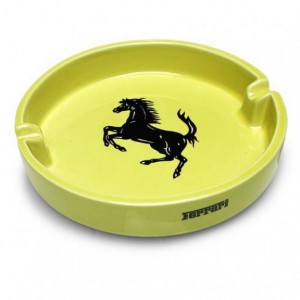 cendrier Ferrari jaune