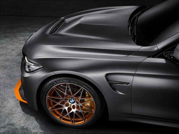 BMW M4 GTS concept capot avant